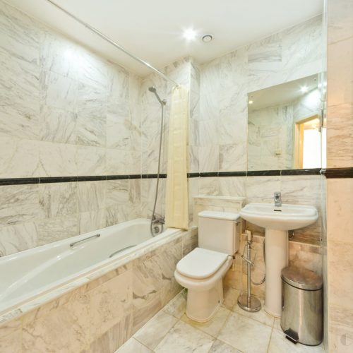 2  bedroom 2 bathroom
