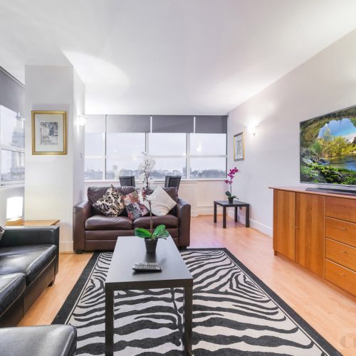3  bedroom 2,5 bathroom