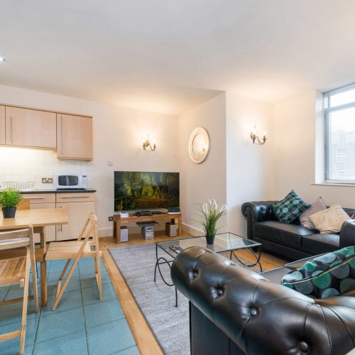 2  bedroom 2 bathroom