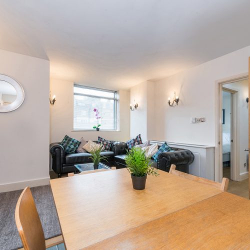 2  bedroom 2 bathroom