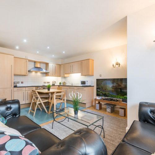 2  bedroom 2 bathroom
