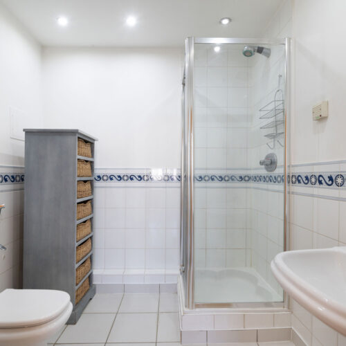 3 Bedroom 3 Bathroom Marathon House