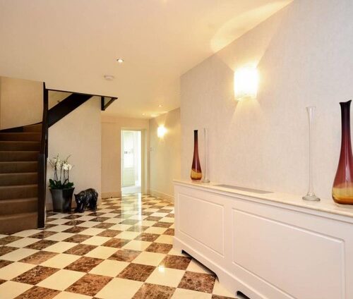 3 Bedrooms and 3 Bathrooms Penthouse