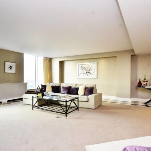 3 Bedrooms and 3 Bathrooms Penthouse